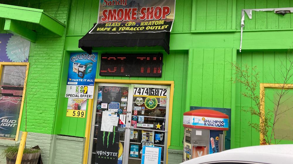 Sandy smoke shop